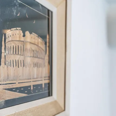 1 With Pool Apartmán *